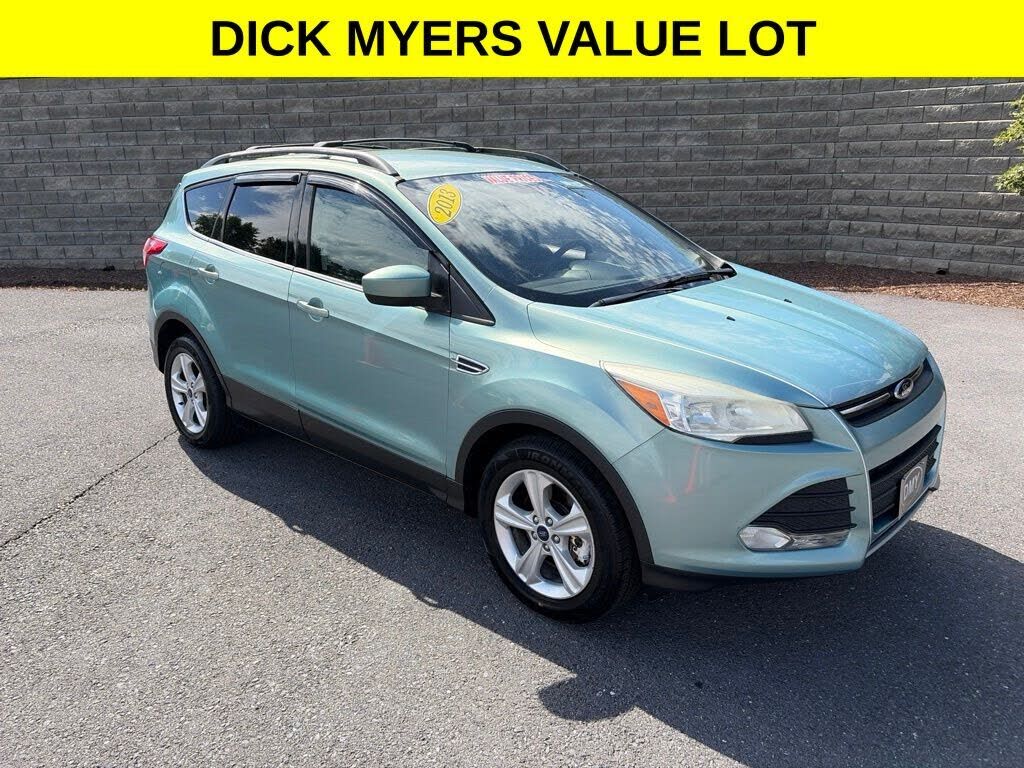 2013 FORD Escape