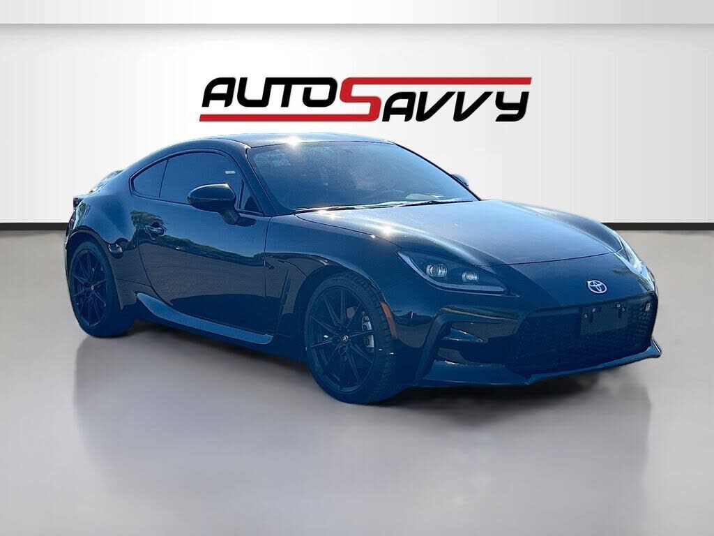2024 TOYOTA GR86