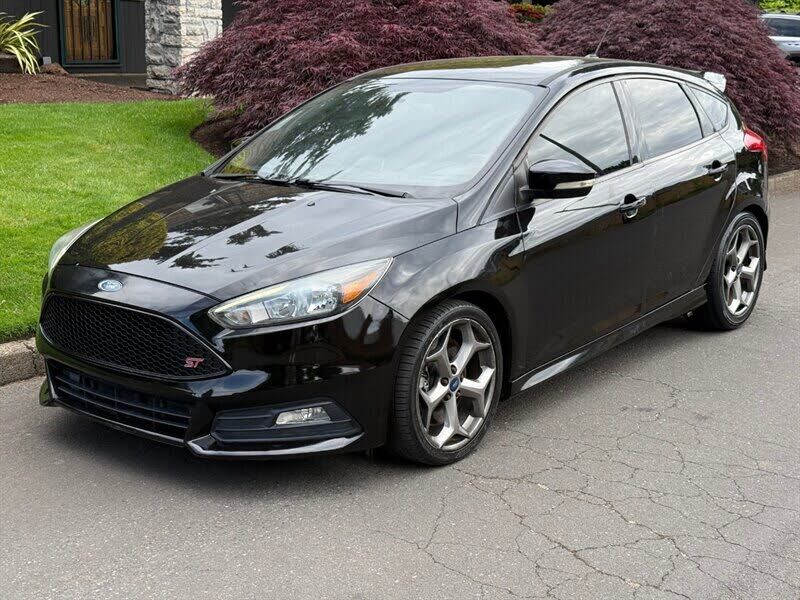2017 FORD Focus