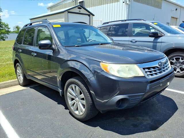 2011 SUBARU Forester