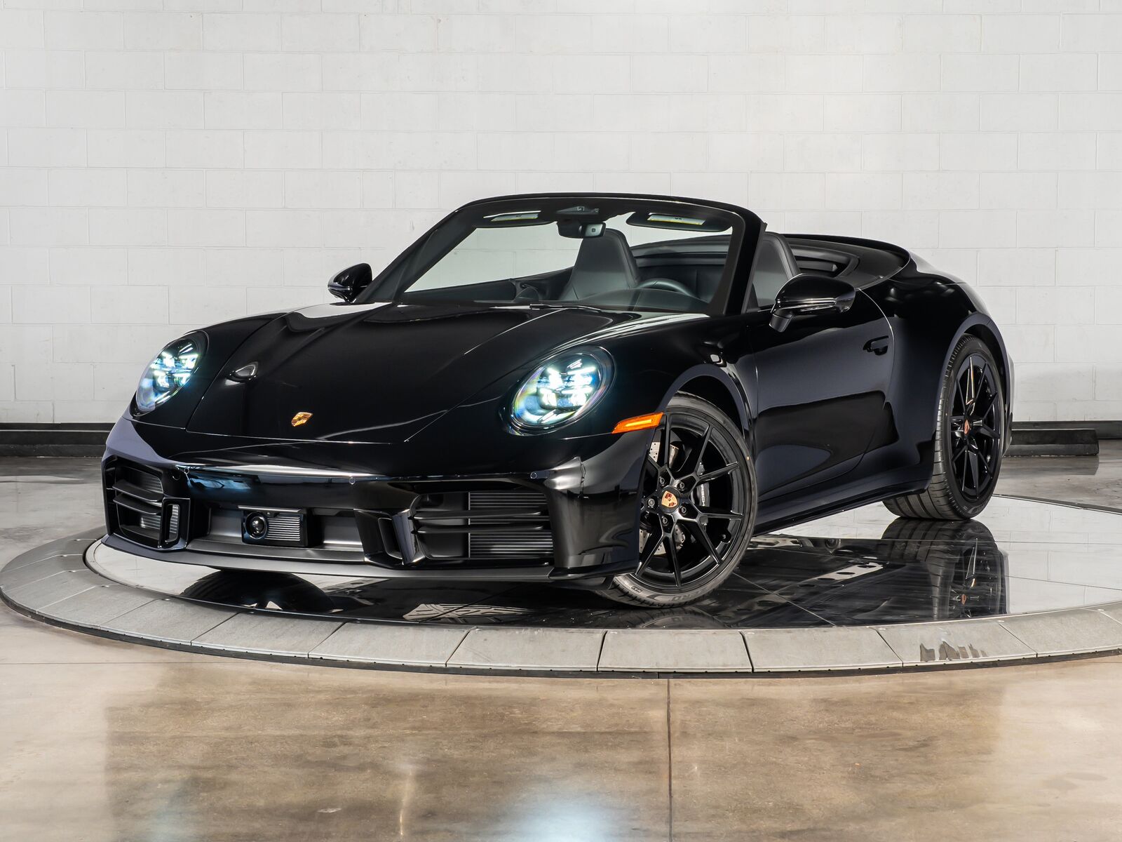 2026 PORSCHE 911