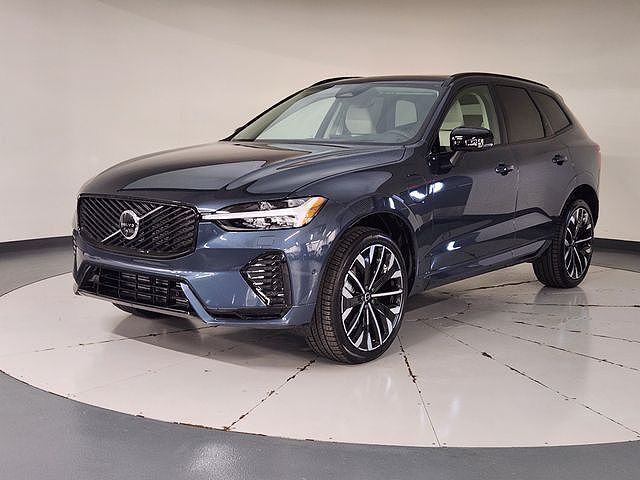 2026 VOLVO XC60