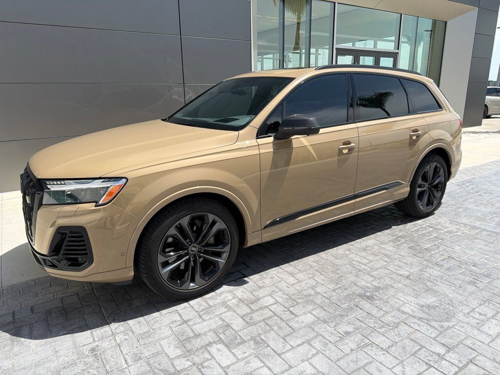 2025 AUDI Q7