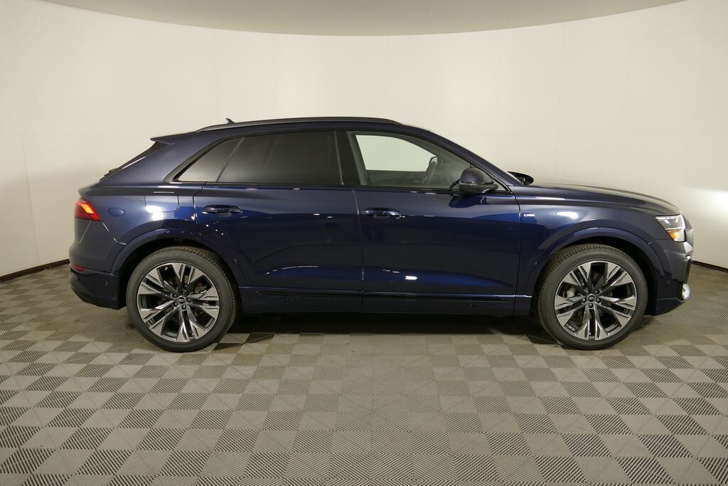 2026 Audi Q8