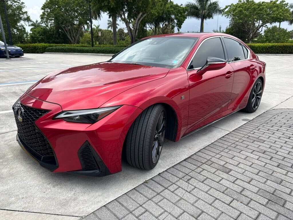 2024 LEXUS IS