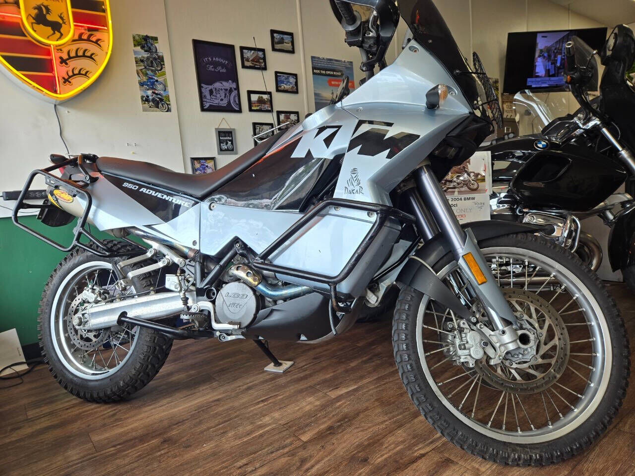 2004 KTM V-twin LC8 Adventure