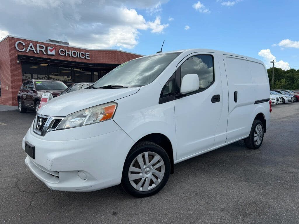 2014 NISSAN NV200