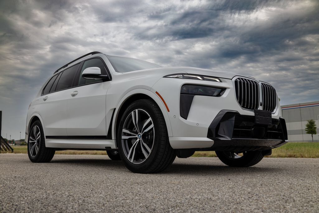 2026 BMW X7