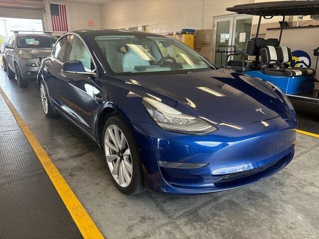 2019 TESLA Model 3