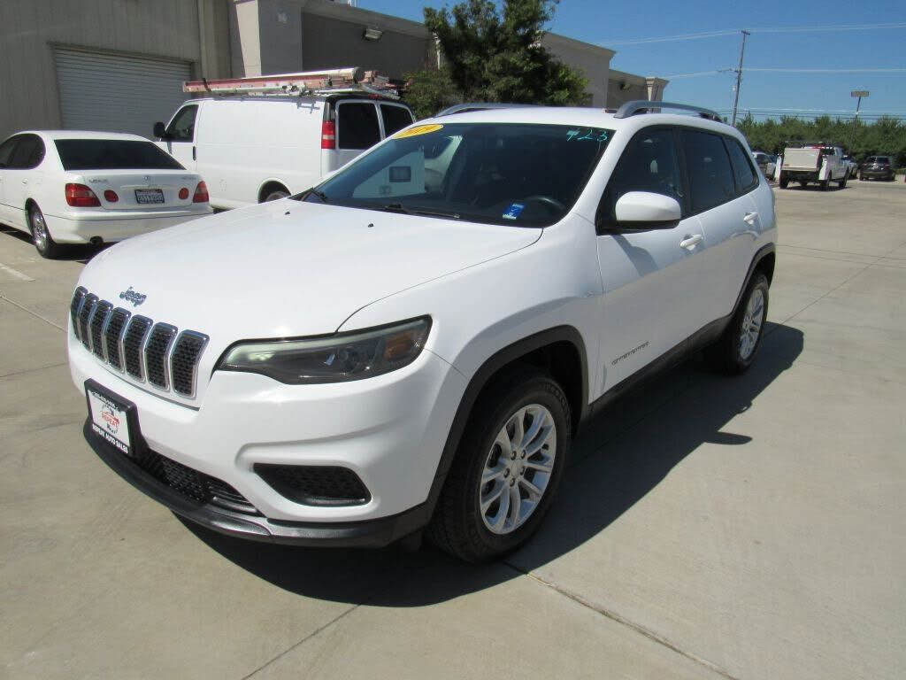 2020 JEEP Cherokee