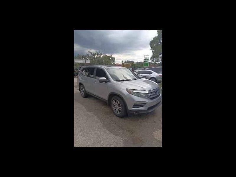 2017 HONDA Pilot
