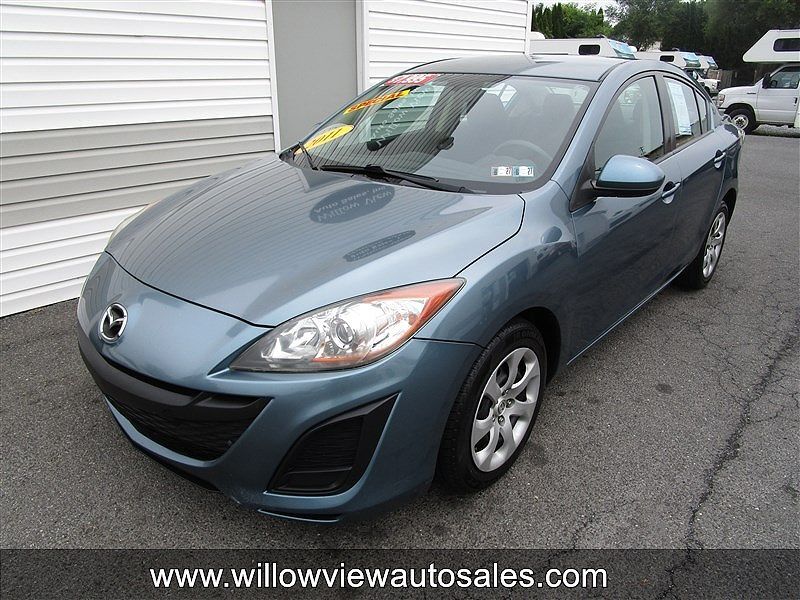 2011 MAZDA Mazda3