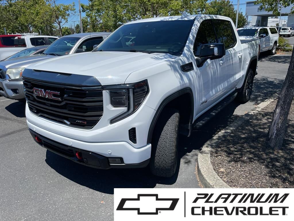2023 GMC Sierra