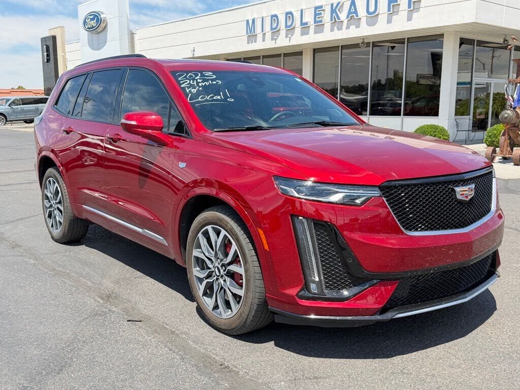 2023 CADILLAC XT6