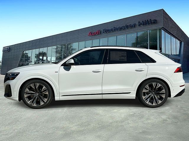 2026 Audi Q8