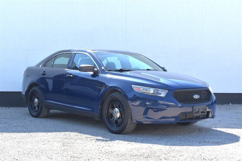 2013 FORD Taurus