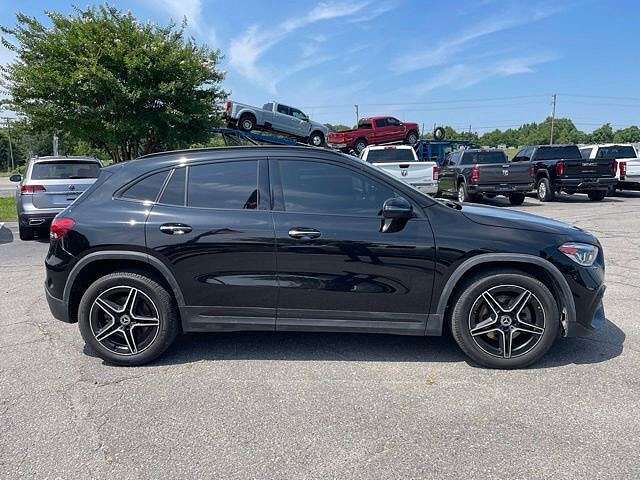 2021 MERCEDES-BENZ GLA-Class