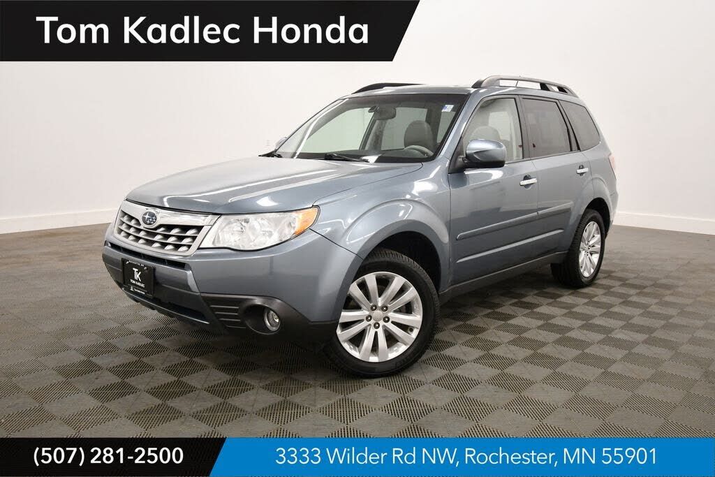 2011 SUBARU Forester
