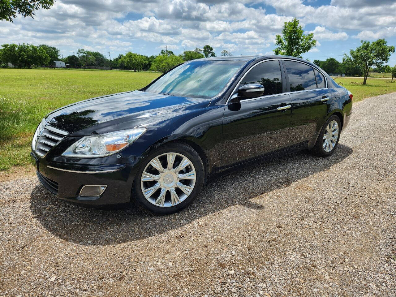 2009 HYUNDAI Genesis