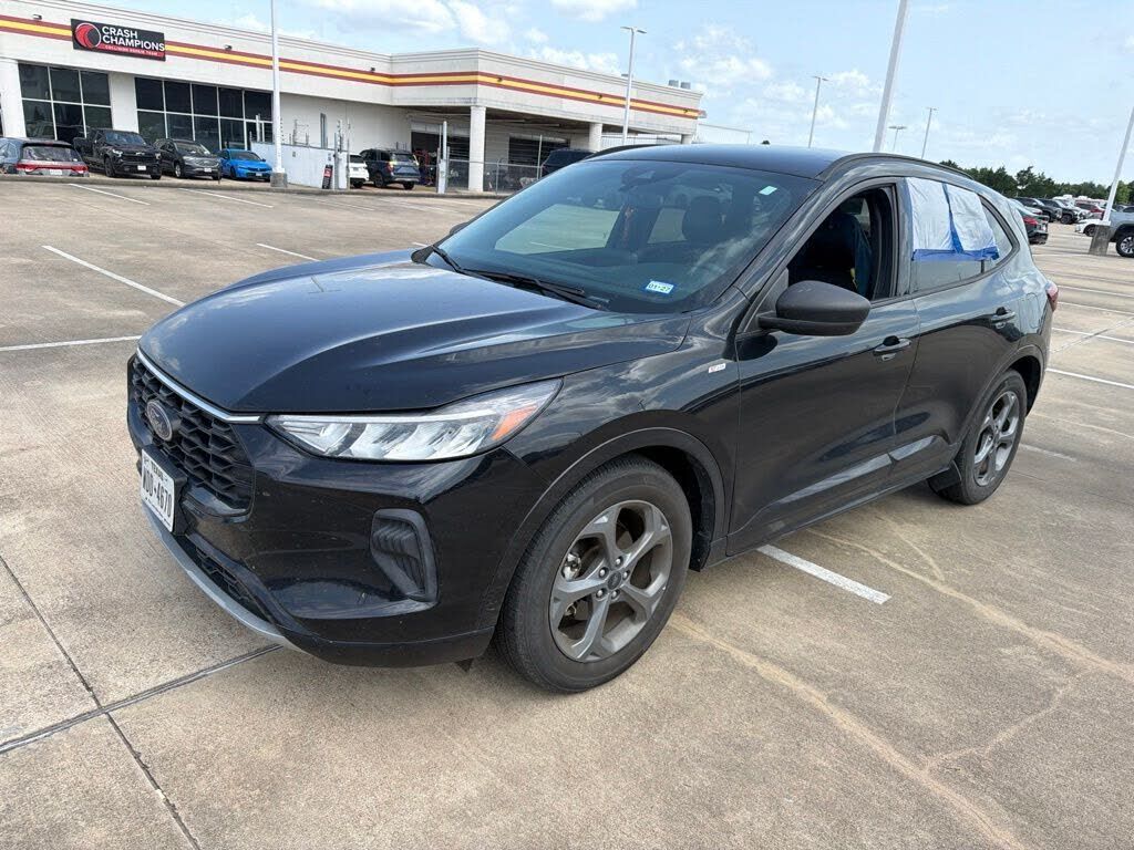 2023 FORD Escape
