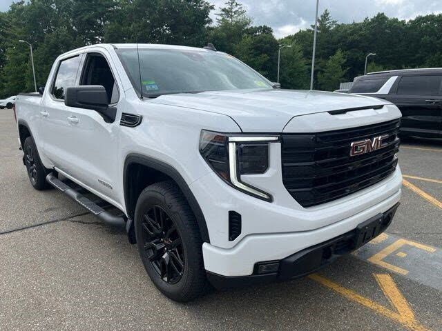 2023 GMC Sierra