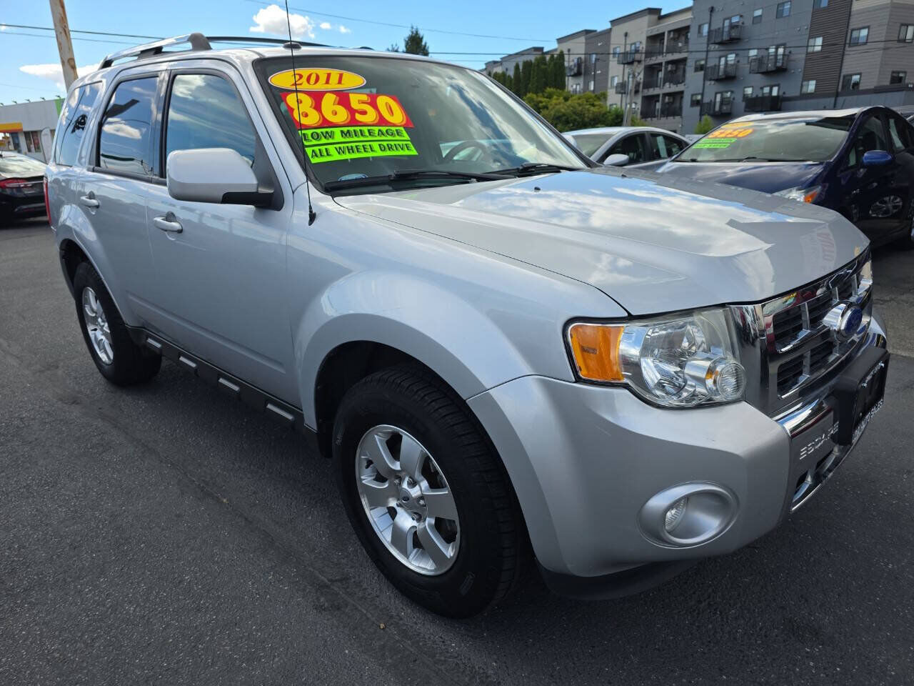 2011 FORD Escape