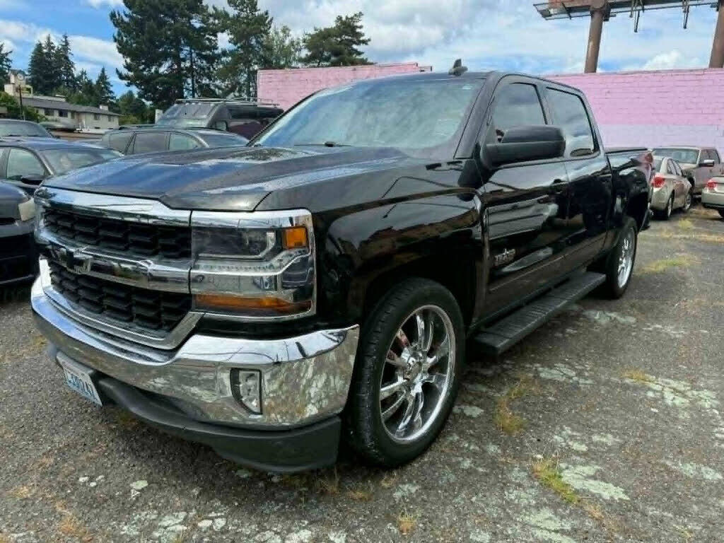 2017 CHEVROLET Silverado