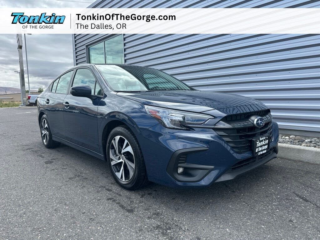 2024 SUBARU Legacy