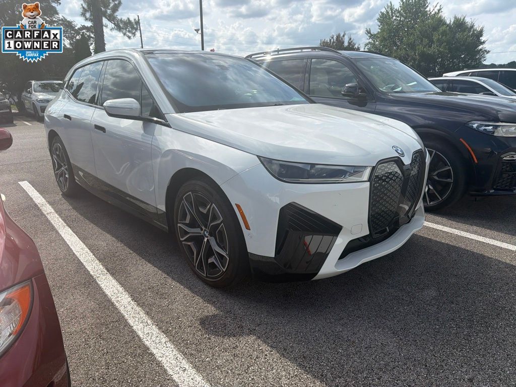 2025 BMW ix