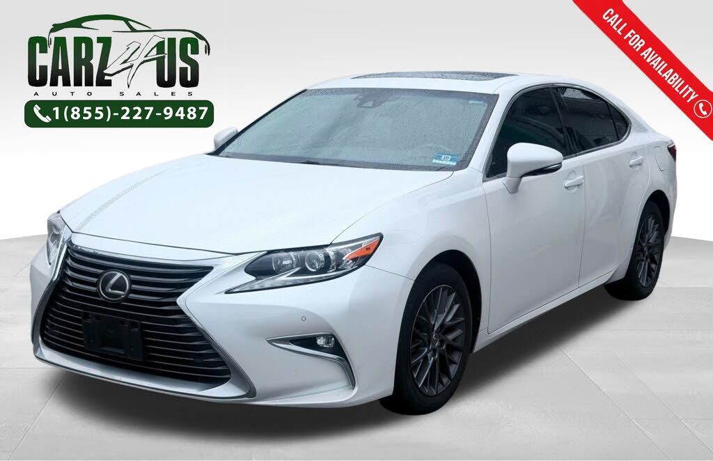 2018 LEXUS ES