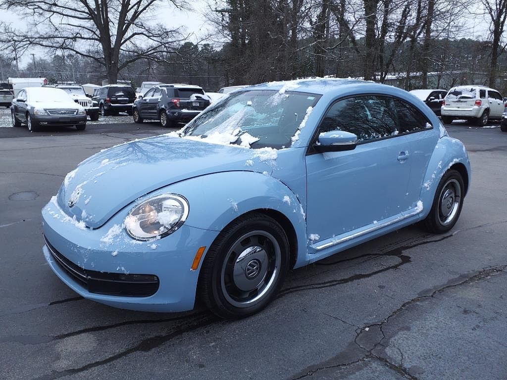 2012 VOLKSWAGEN Beetle