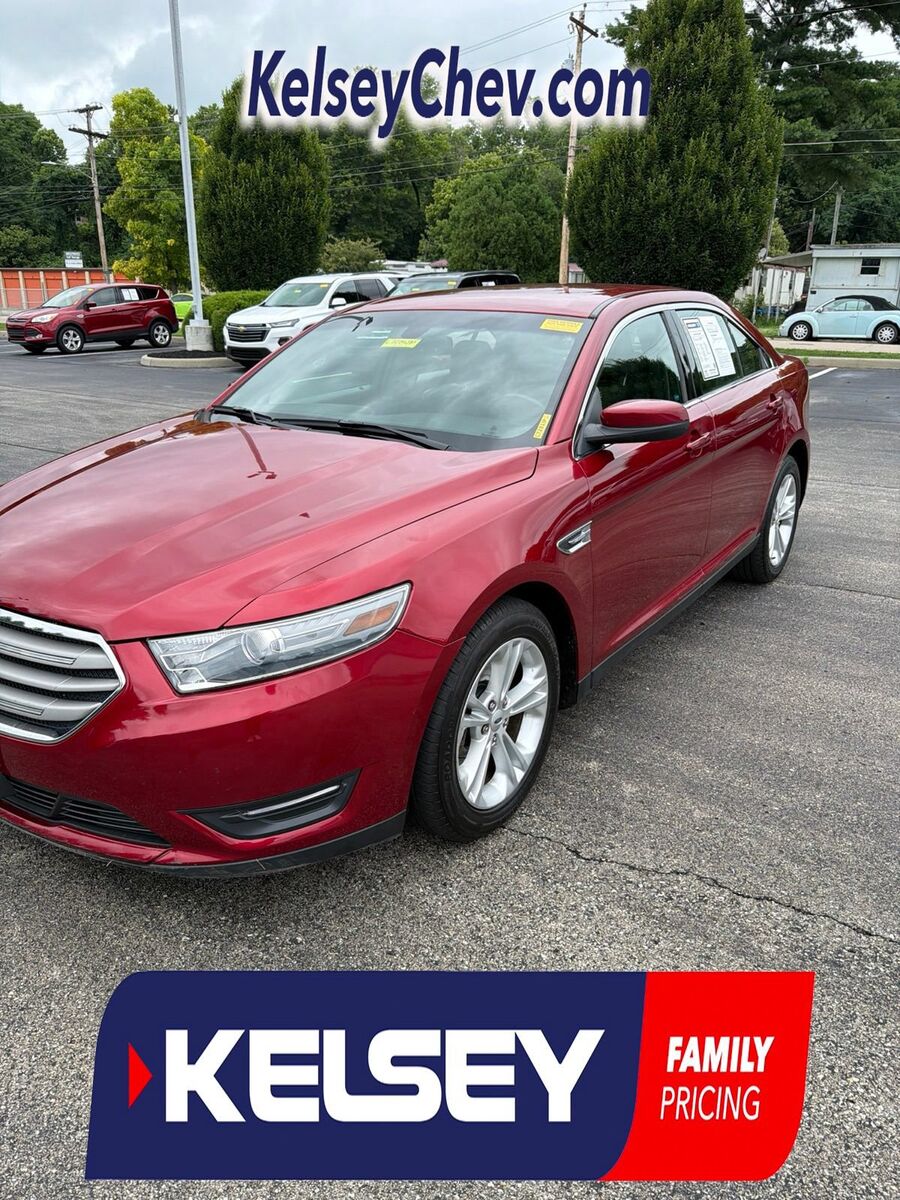 2013 FORD Taurus