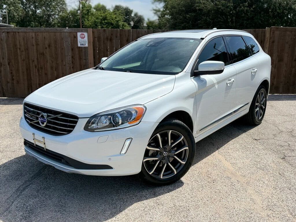 2016 VOLVO XC60