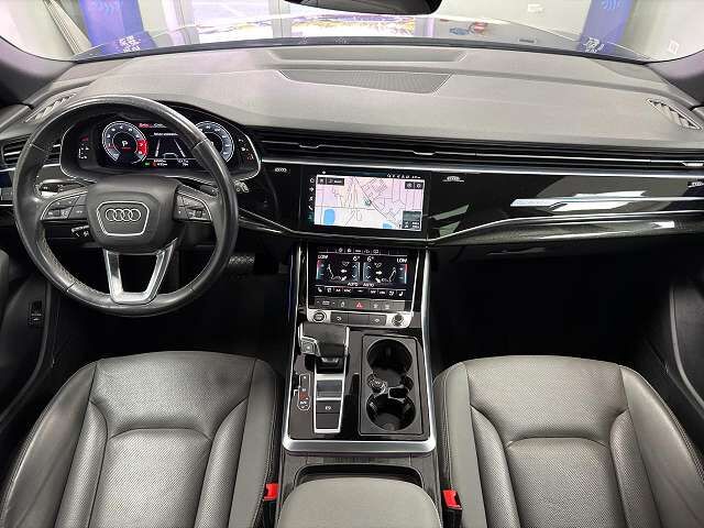 2021 Audi Q8
