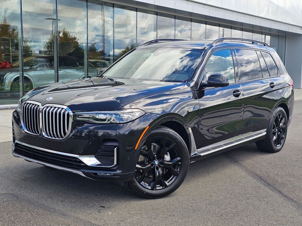 2022 BMW X7