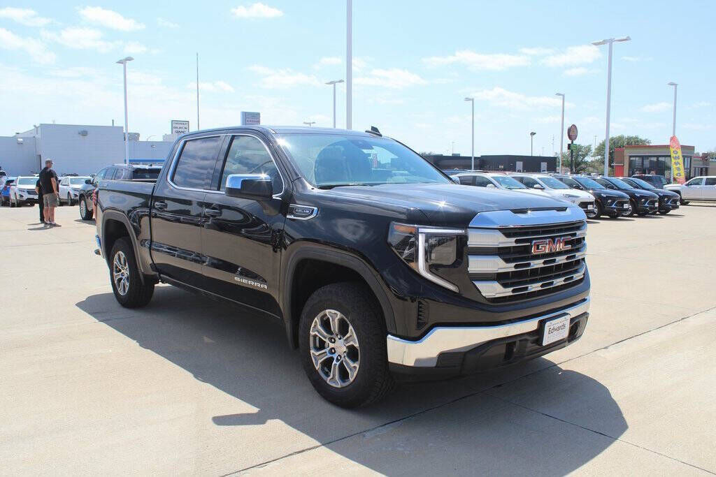 2024 GMC Sierra