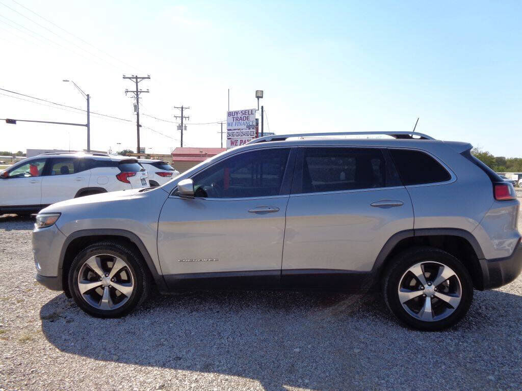 2020 JEEP Cherokee