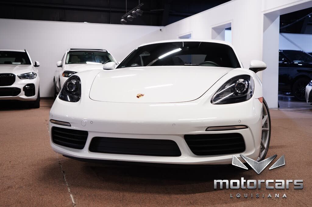 2019 PORSCHE 718