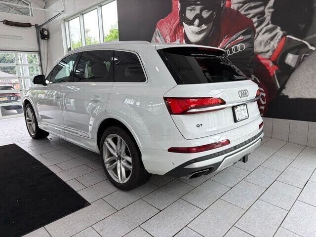 2025 Audi Q7