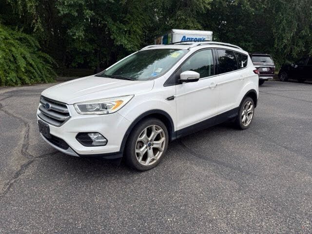 2017 FORD Escape
