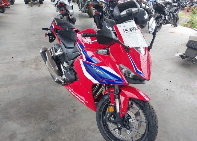 2025 HONDA CB