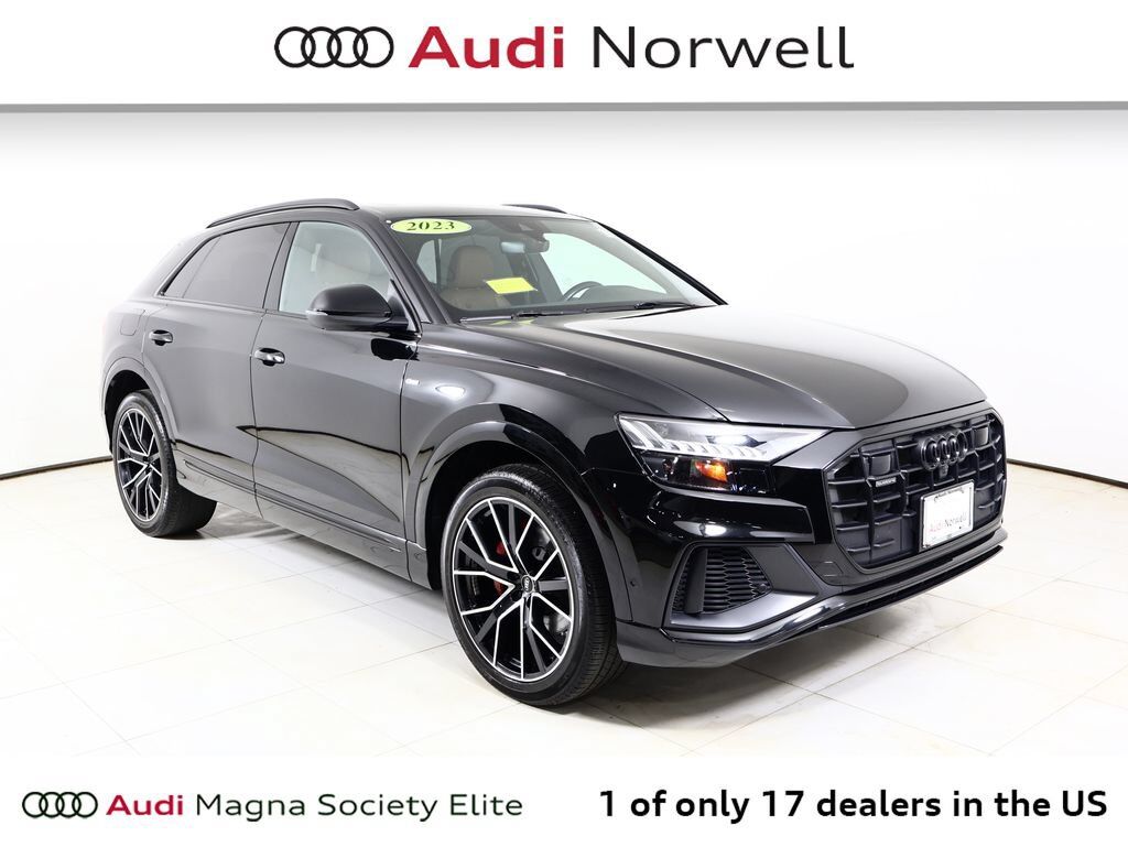 2023 AUDI Q8