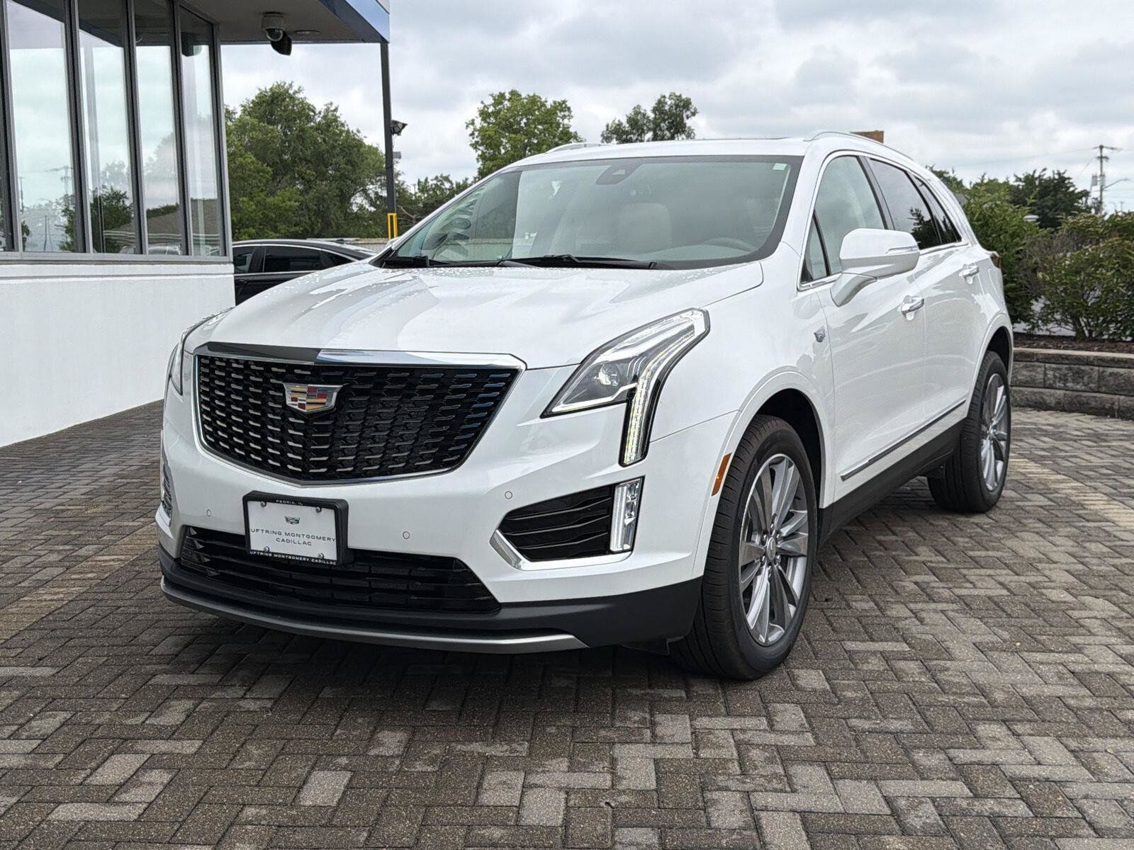 2025 CADILLAC XT5