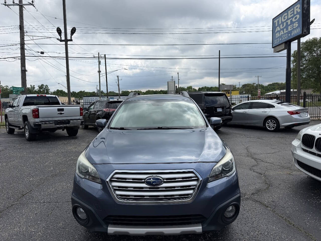 2016 SUBARU Outback