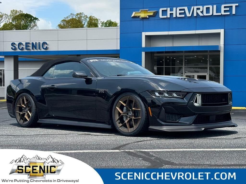 2024 FORD Mustang