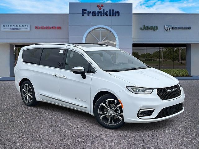2026 CHRYSLER Pacifica
