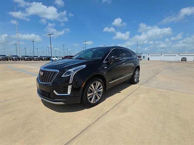 2025 CADILLAC XT5