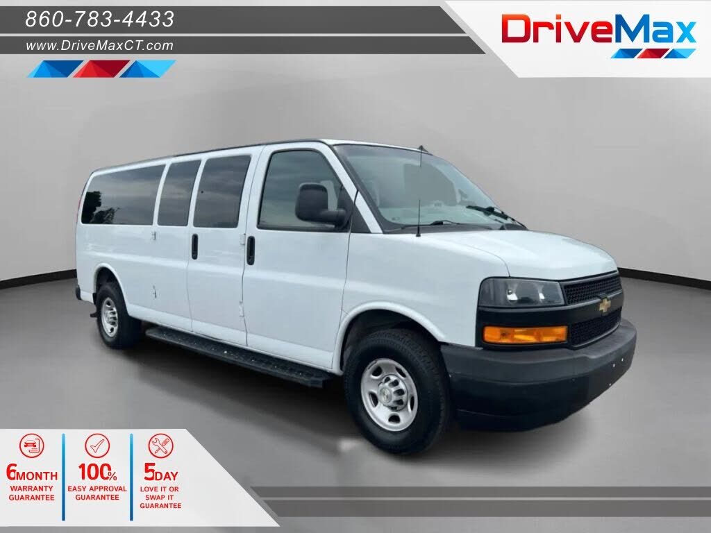 2022 CHEVROLET Express
