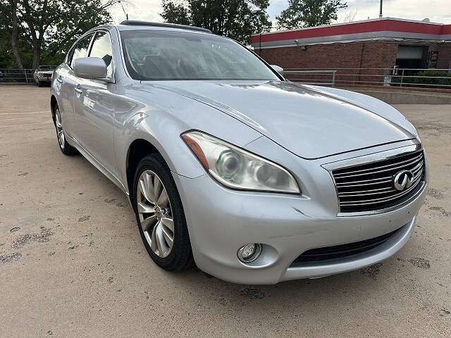 2012 INFINITI M37