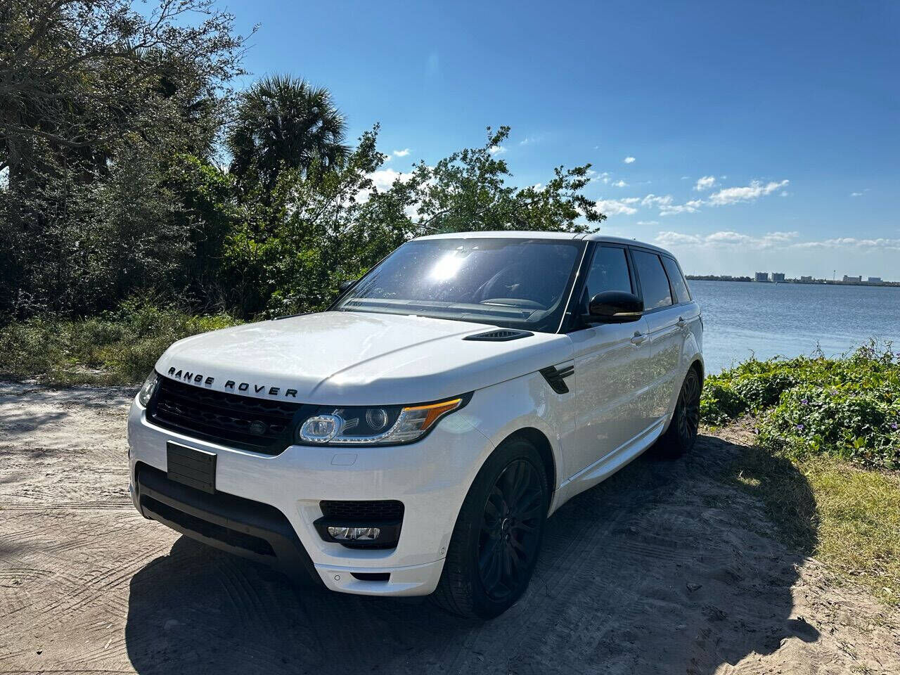 2017 LAND ROVER Range Rover Sport